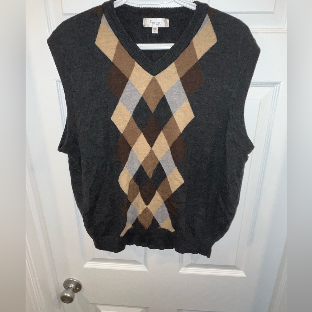 Men's Argyle Sweater Vest - Gray Brown
